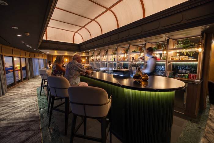 Azamara, Atlas Bar 3, Credit - Tim Faircloth.jpg